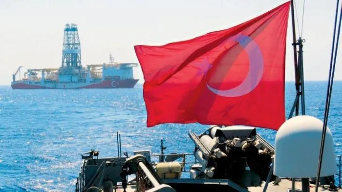 turkiyenin-mavi-vatan-stratejisi-yayilmacilik-mi-sabahcomtr-uzmanlara-sordu-oyun-kuramazsaniz-size-oyun-kurarlar-1632130751879.jpg Türkiye'nin Mavi Vatan stratejisi yayılmacılık mı? Sabah.com.tr uzmanlara sordu: Oyun kuramazsanız, size oyun kurarlar...