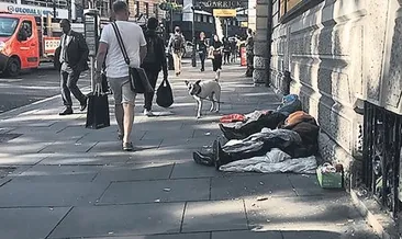 İngiltere’de kriz giderek büyüyor! Rekor seviyeye ulaştı: Her gün 4 evsiz ölüyor