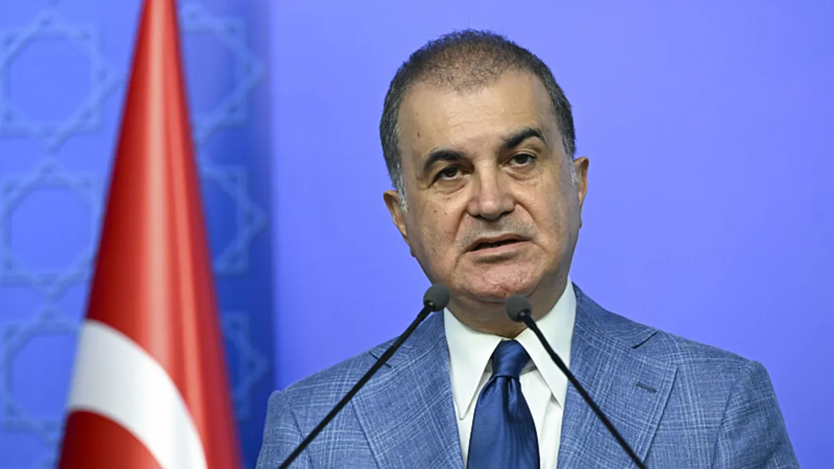 Son Dakika | AK Parti Sözcüsü Ömer Çelik'ten önemli açıklamalar haber görseli