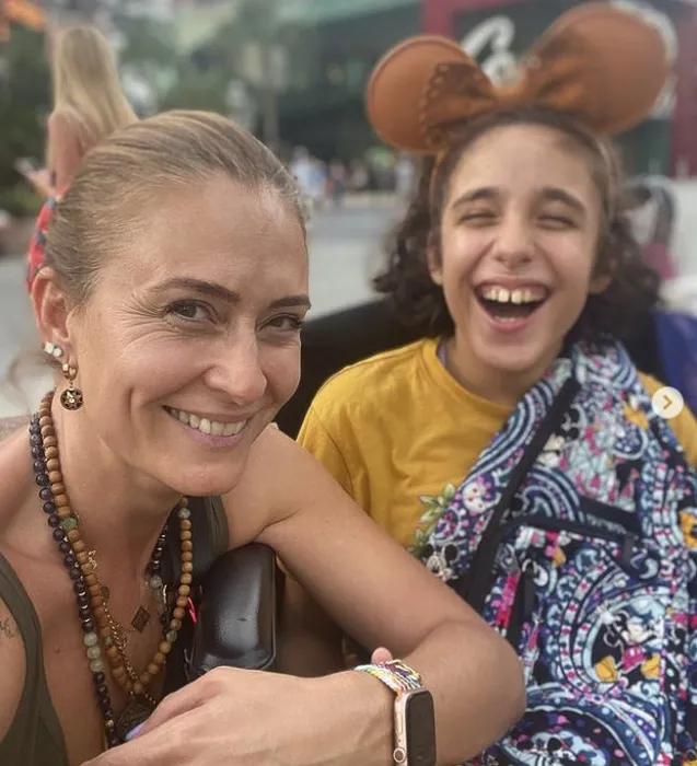 Ceyda Düvenci’nin kızı Melisa Ferdi Tayfur’u böyle andı! Babası Engin Akgün o anları paylaştı...