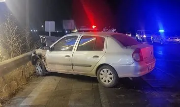 Tarsus'ta 2 otomobil çarpıştı: 1 ölü, 4 yaralı #mersin