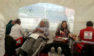 Öğretmen ve veliler kan bağışladı