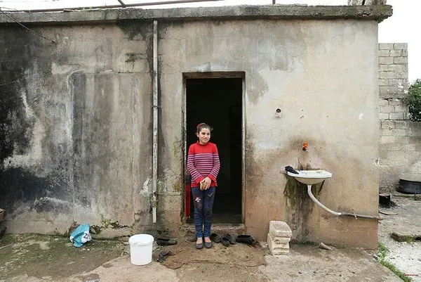 Teröristlerden arındırılan Cinderes'e Türk Kızılayı hayat oluyor