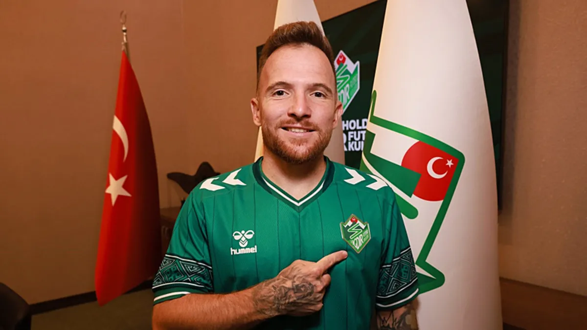 Iğdır FK'nın yeni transferleri Dino Hotic ve Soner Gönül