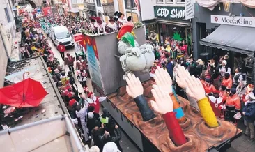 Karnavala ırkçılık gölgesi