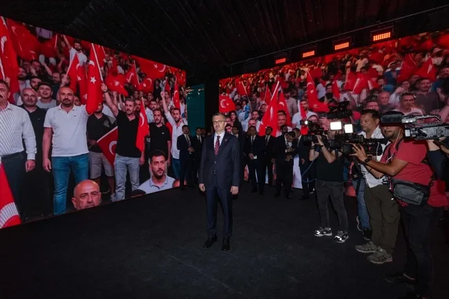 iletisim-baskani-duran-buyuk-destan-yazildi-1784148593829.jpg İletişim Başkanı Duran: “Büyük destan yazıldı”
