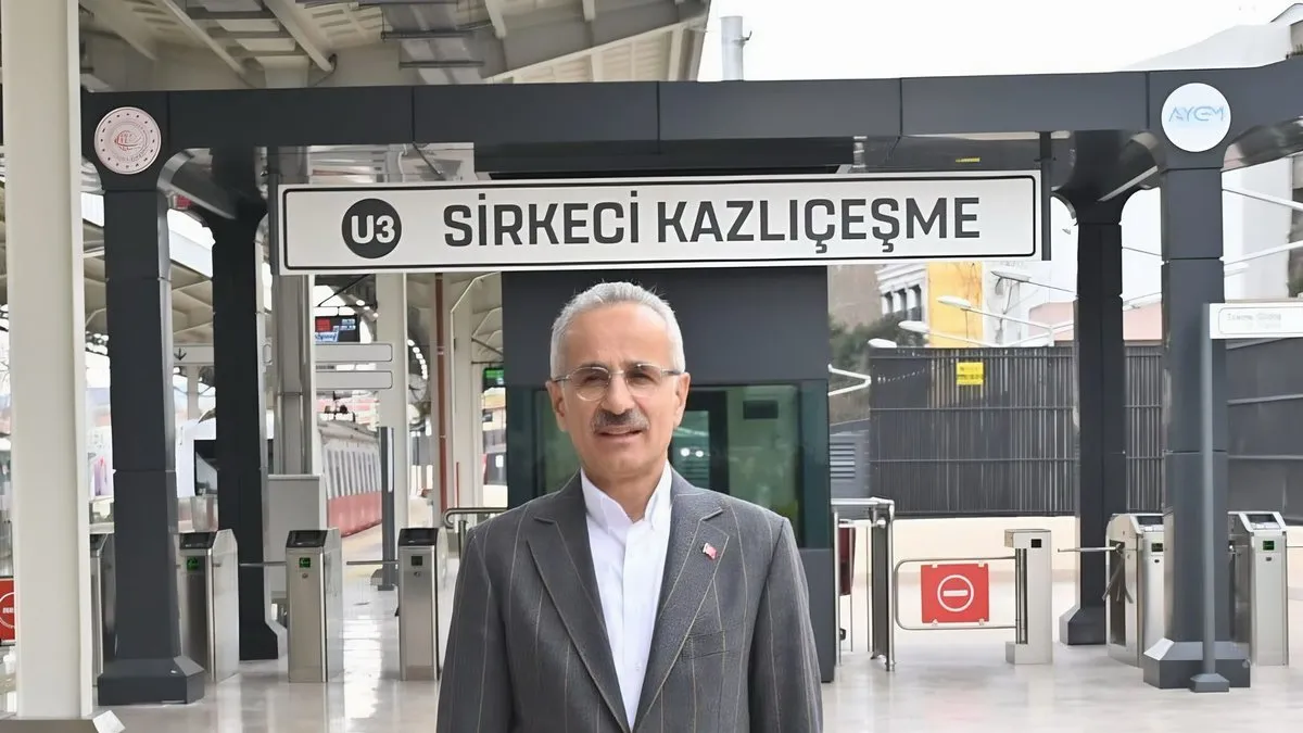 Ulaştırma ve Altyapı Bakanı Abdulkadir Uraloğlu: Sirkeci-Kazlıçeşme hattı 3 milyon 781 bin 26 kişi taşıdı