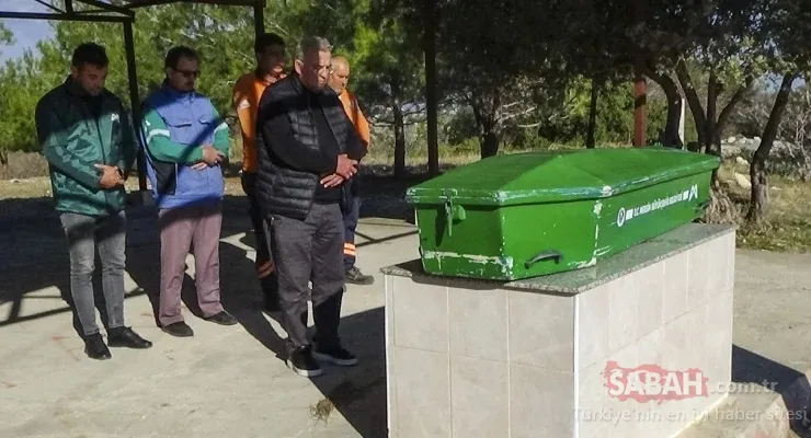 ’Çilli Bom’un bestecisi Kenan Küçüközcan 77 yaşında hayatını kaybetti! 5 kişi ile kimsesizler mezarlığına defnedildi