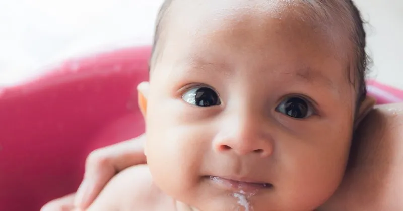 Yeni Dogan Bebeklerde Kusmanin Nedenleri Nelerdir Bebek Haberleri