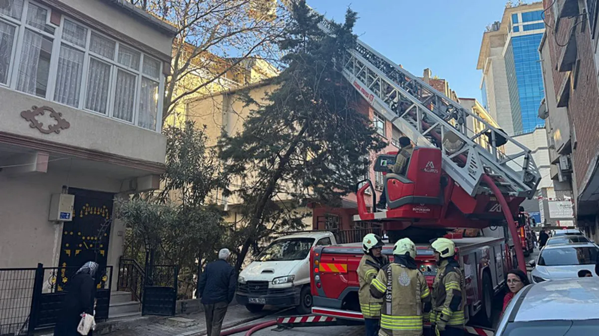 Esenyurt’ta 5 katlı binada yangın!