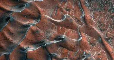 NASA Mars’tan yeni görüntü paylaştı! Buzlu kum tepeleri böyle görüntülendi