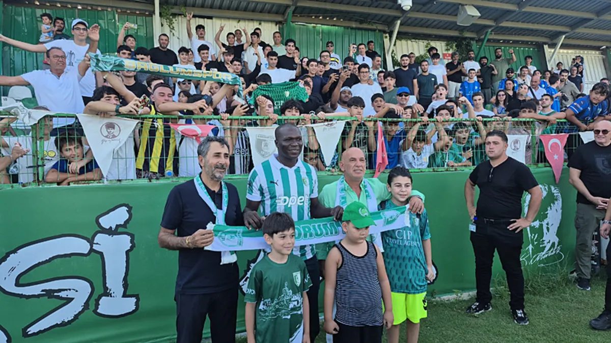 Bodrum FK'dan Vincent Aboubakar'a imza töreni!