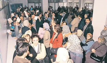 Annemle ilaç kuyruğunda çok bekledim