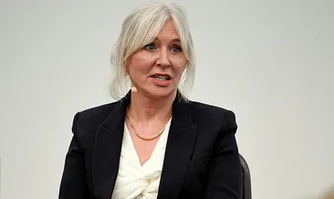 İngiliz bakandan BBC’ye sert sözler: Ayrıcalıklıların çalıştığı kurum...