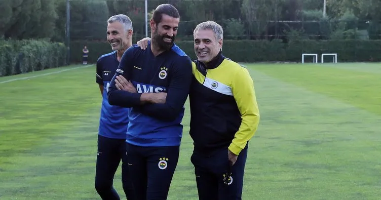 Fenerbahçe’de Volkan Demirel ilk antrenmanına çıktı
