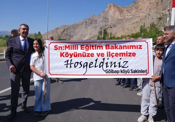milli-egitim-bakani-yusuf-tekin-her-alanda-hizmet-etmeye-caba-sarf-ediyoruz-1756467561056.jpg
