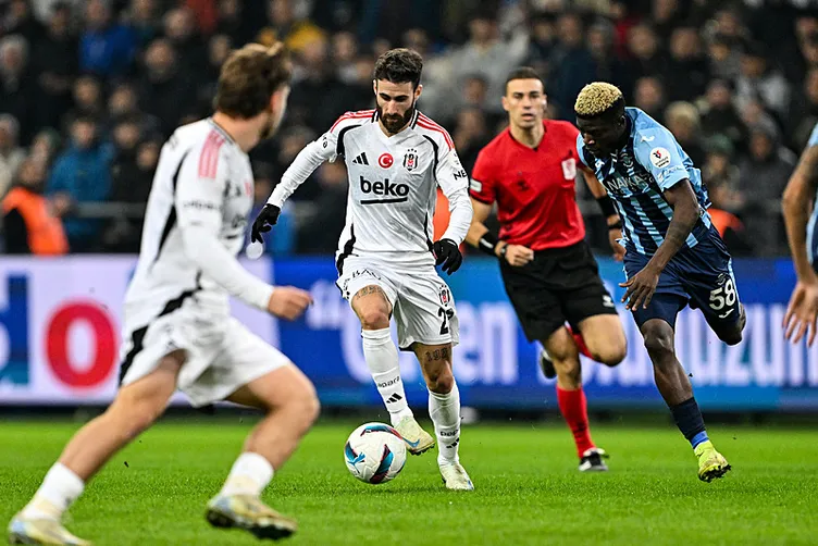 Son dakika haberleri: 16 yaşındaki Deniz Eren Dönmezer Beşiktaş maçına damga vurdu! Genç kaleci gündem oldu...