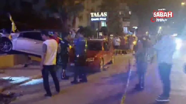 2 kişinin hayatını kaybettiği, 4 kişinin yaralandığı kaza güvenlik kamerasında | Video