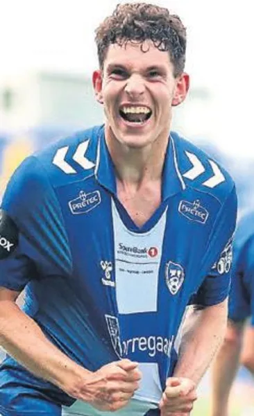 Augusto giderse Karlsbakk hazır