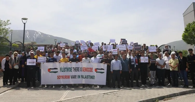 Iğdır Üniversitesi öğrenci topluluklarından ABD’deki üniversitelerin Gazze eylemlerine destek gösterisi