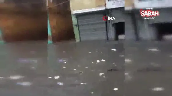 Selin vurduğu Hindistan’da sokaklar sular altında kaldı! | Video