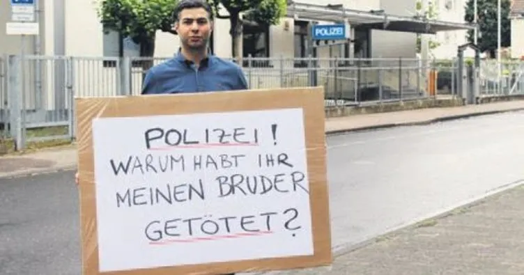 Almanya’da polis şiddetine protesto