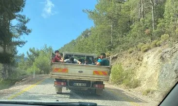 Fethiye’de kamyonetin içindeki göçmenler yakalandı
