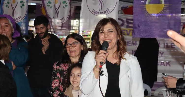 DEM Parti İstanbul adayı Meral Danış Beştaş kendine oy veremedi
