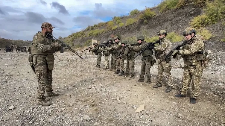 Rusya’nın cephede neden hızla ilerlediği ortaya çıktı: Bakın Ukrayna’nın zaafı neymiş