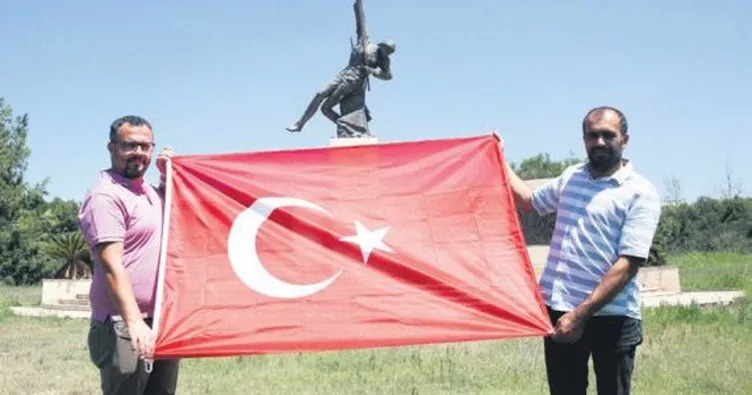 Şehit olmadığımız için üzgünüz