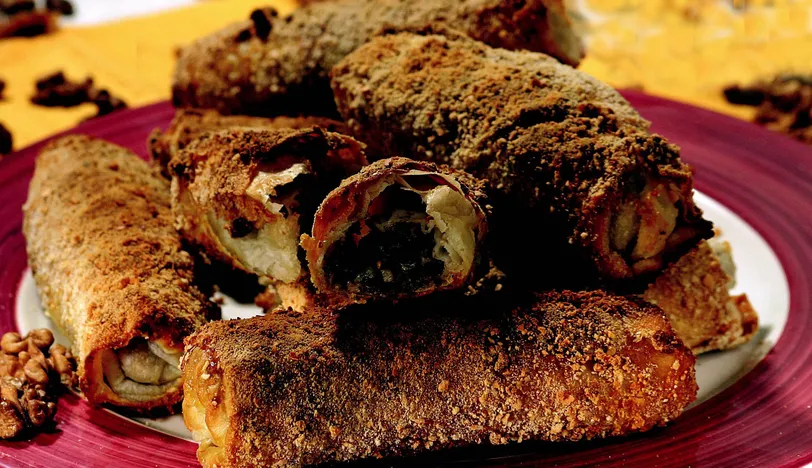 Kıymalı Bulgurlu Börek