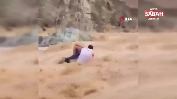 Umman’da sele kapılan 2 çocuğu boğulmaktan fotoğrafçı kurtardı | Video