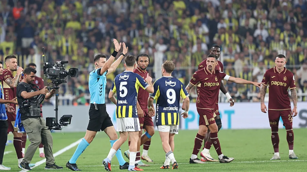 Son dakika haberi: Fenerbahçe – Trabzonspor maçının VAR kayıtları açıklandı! İşte o konuşmalar… – Galeri Son dakika haberi: Fenerbahçe – Trabzonspor maçının VAR kayıtları açıklandı! İşte o konuşmalar… – Galeri