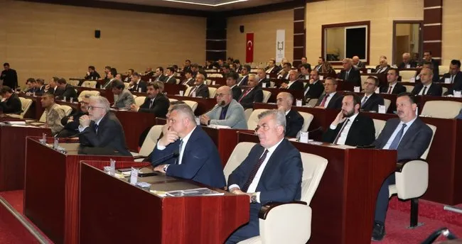 Erzurum Valisi Çiftçi’den kamu kurumlarına CİMER performansı uyarısı