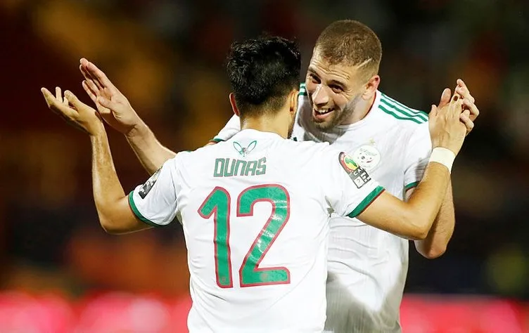 Slimani, Cezayir formasıyla Afrika Kupası’nda şov yaptı! 1 gol 2 asist...