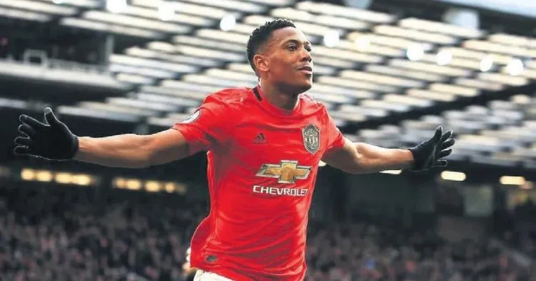 Anthony Martial’de rakipler Fransız!