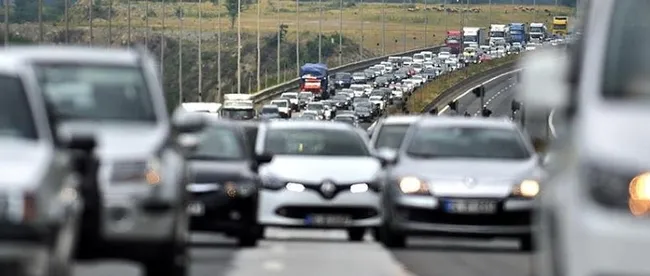 milyonlarca-arac-sahibini-ilgilendiriyor-o-trafik-cezalari-iptal-edilebilir-1665992132934.jpg