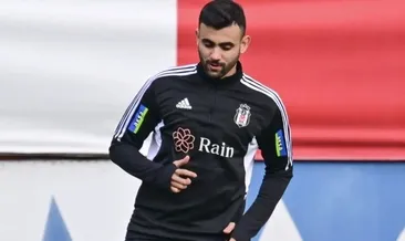 Ghezzal için ilk 11 erken!