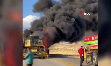 Ankara’da seyir halindeki biçerdöver yandı