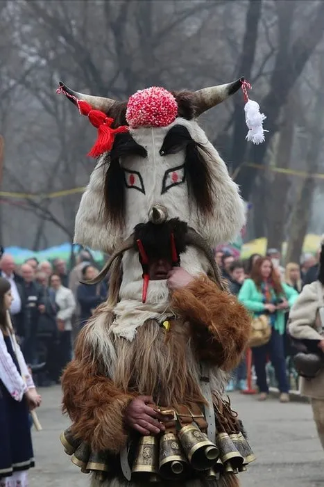 Bulgaristan’da ’’kötü ruh kovma’’ festivali!