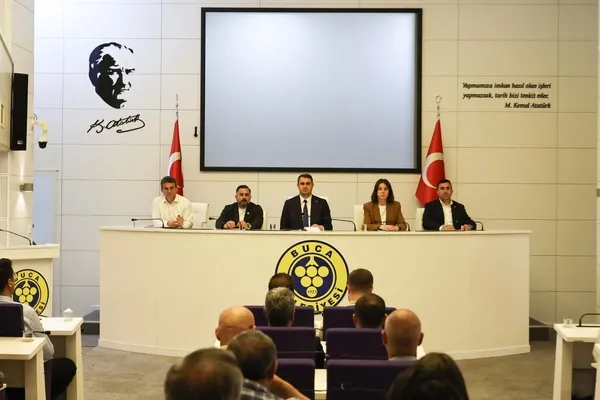 chpyi-menemen-korkusu-sardi-25-meclis-uyesinden-10u-baskanlik-icin-adayim-dedi-1781083898478.jpg