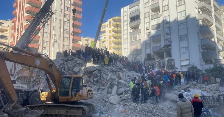 Son dakika: Adana Cumhuriyet Başsavcılığı’ndan kentte yıkılan binalarla ilgili 62 kişiye gözaltı kararı