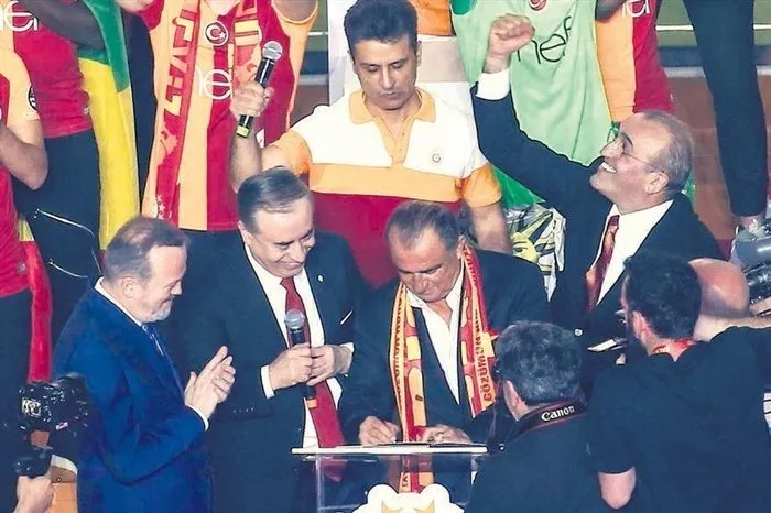 Son dakika: Galatasaray’daki krizi Sabah’ın usta yazarları değerlendirdi! Terim sözünü tutacaktır