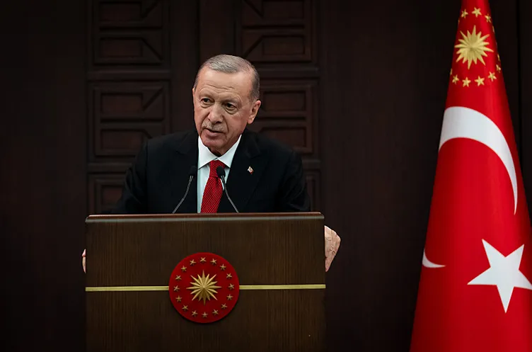Başkan Erdoğan müjdeyi verdi: Türkiye Somali’ye uzay üssü kuracak