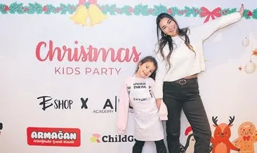 Miniklere yeni yıl eğlencesi