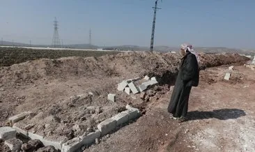 Suriye’de depremde hayatını kaybedenlerin yakınları kimsesizler mezarlığında sevdiklerini arıyor