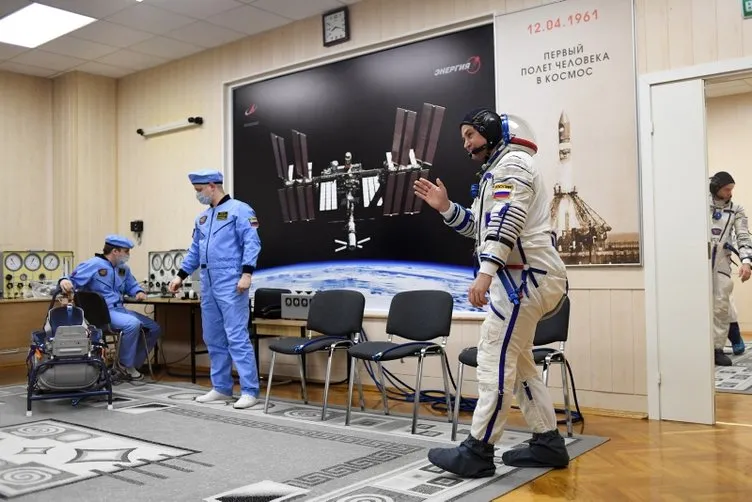 Tarihte ilk kez 2 kadın uluslararası uzay üssünde görev yapacak