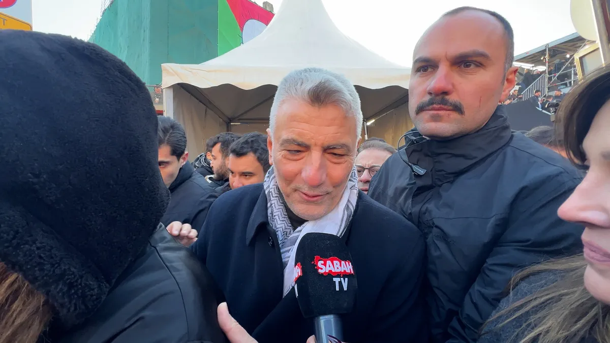 Ticaret Bakanı Ömer Bolat “Maddi manevi güçlerimizle Filistin’in yanında olmaya devam edeceğiz” videosunu izle Ticaret Bakanı Ömer Bolat “Maddi manevi güçlerimizle Filistin’in yanında olmaya devam edeceğiz” videosunu izle