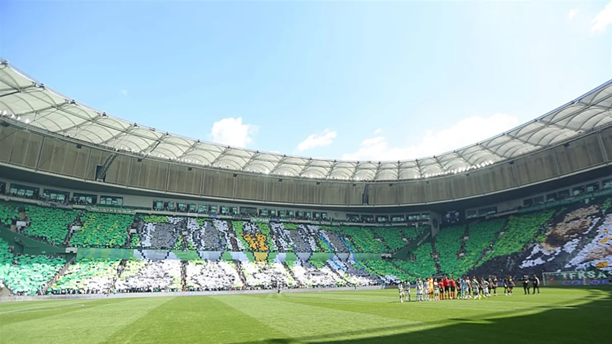 Bursaspor, Süper Lig şampiyonlarını geride bıraktı! Bursaspor, Süper Lig şampiyonlarını geride bıraktı!