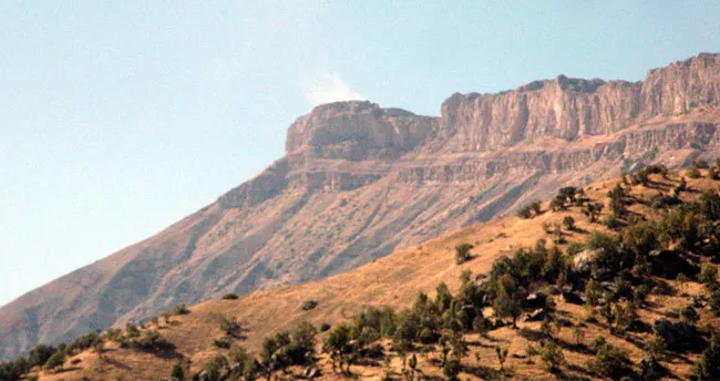 Hainler üs bölgesine saldırdı